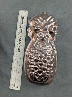 Vtg Pineapple Mold Pan Copper Pink Tone Aluminum Jello Wall Hanging Decor 11"